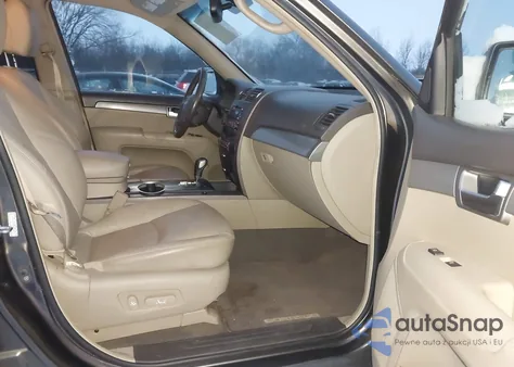 2009 Kia Borrego Ex V6 z USA, uszkodzony, nr VIN KNDJH741295028455